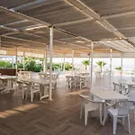 Silver Hotel Side